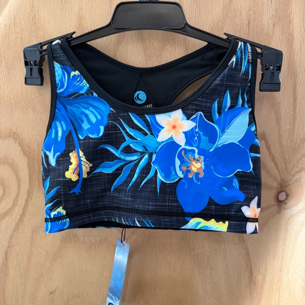 Girls Wave Life Sports Bra NWT